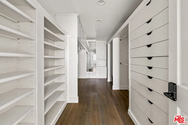 $29,995 | 9559 Sherwood Forest Lane, Beverly Hills, CA 90210