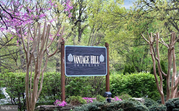 11614 Vantage Hill Road, Unit 12B Reston, VA 20190 - Photo 2 of 39 Gallery Image 2