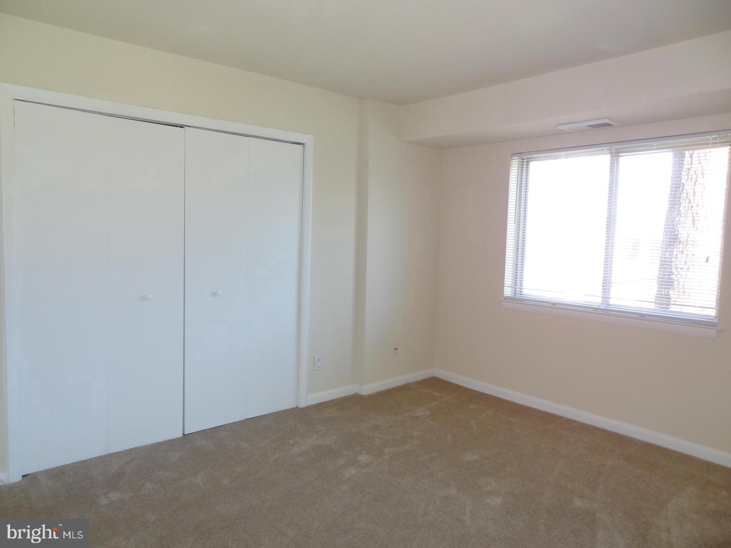 11614 Vantage Hill Road, Unit 12B Reston, VA 20190 - Photo 20 of 39 Gallery Image 20