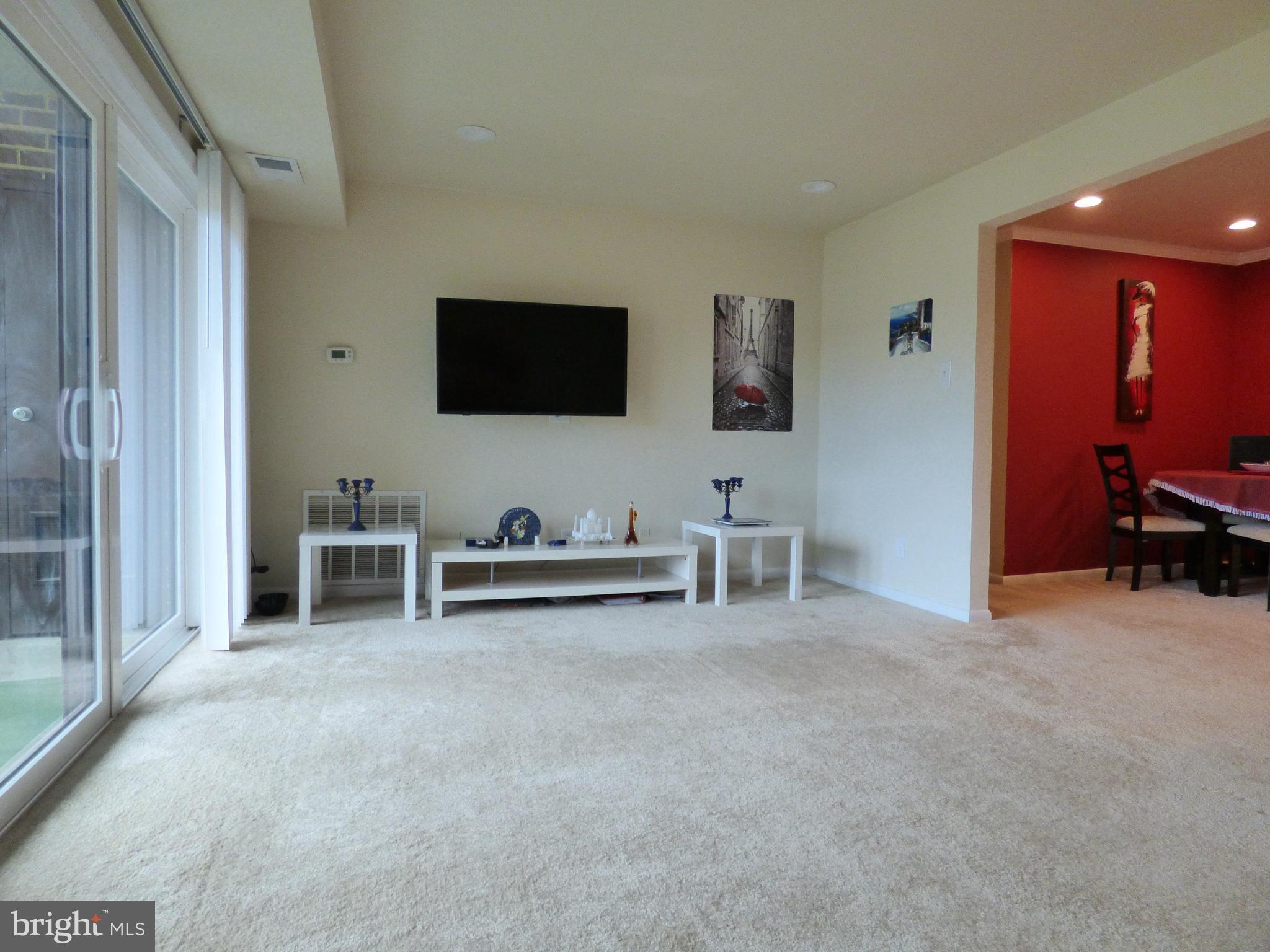 11614 Vantage Hill Road, Unit 12B Reston, VA 20190 - Photo 4 of 39 Gallery Image 4