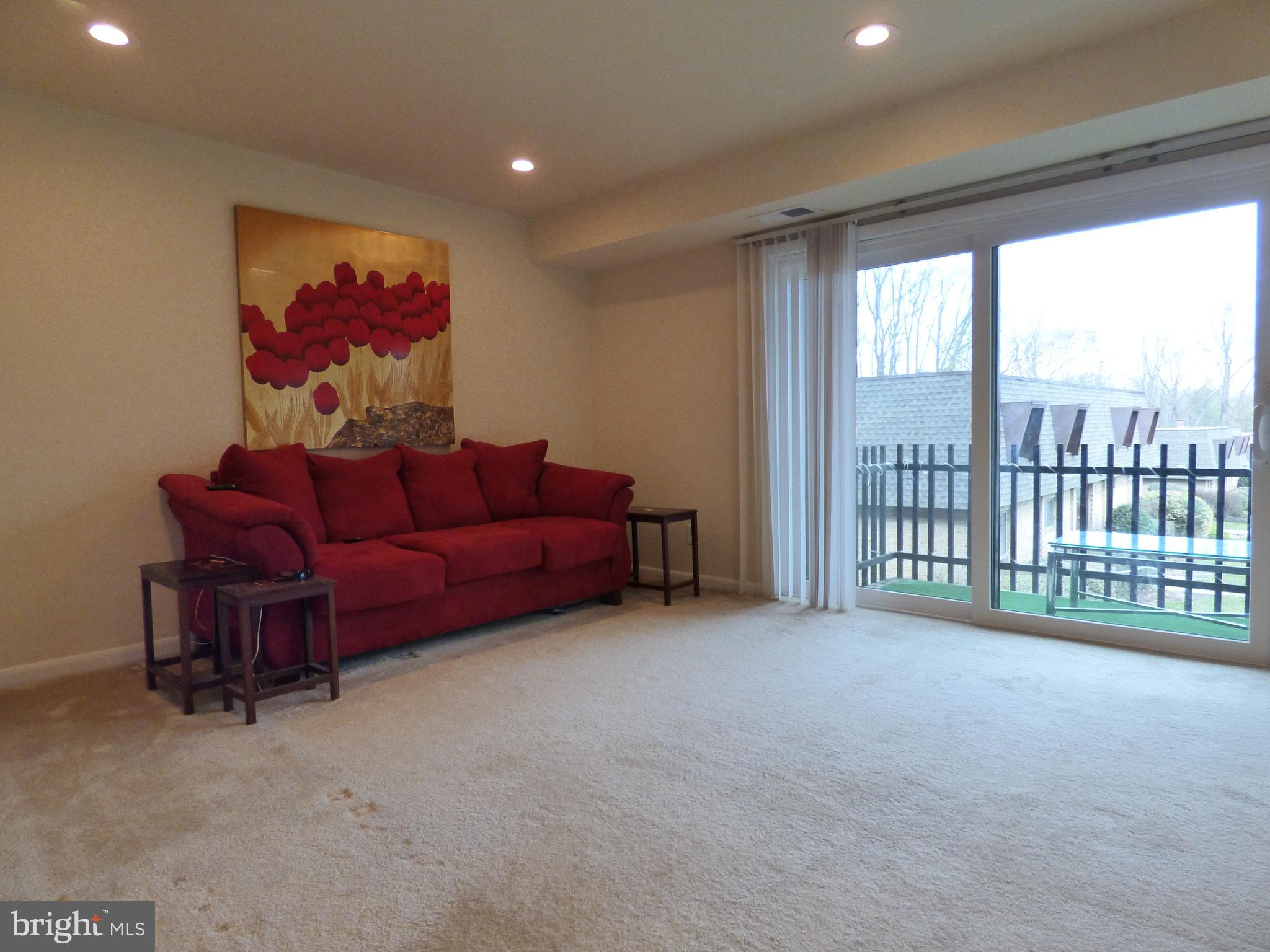 11614 Vantage Hill Road, Unit 12B Reston, VA 20190 - Photo 6 of 39 Gallery Image 6