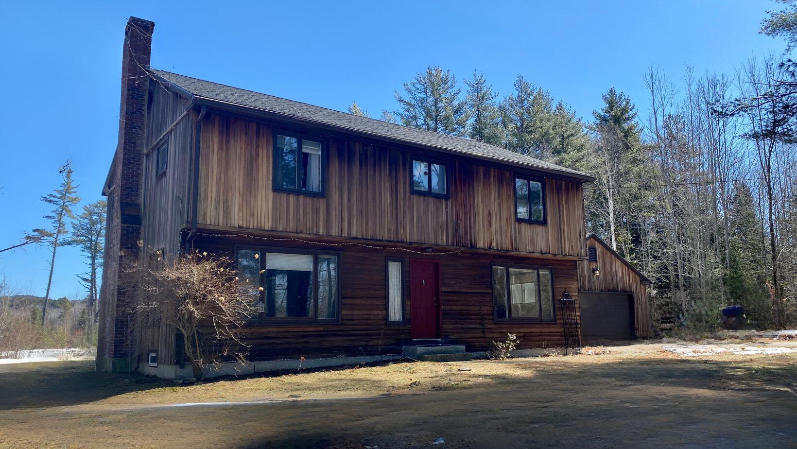 649 Paris Hill Road Paris, ME 04281 - Photo 1 of 1 Front of house