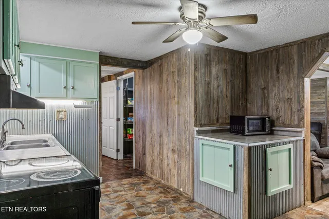 $299,000 | 111 Guffey Lane, Jamestown, TN 38556