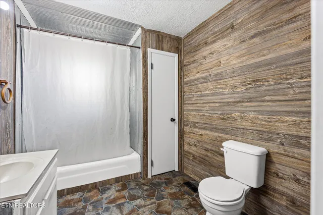 $299,000 | 111 Guffey Lane, Jamestown, TN 38556