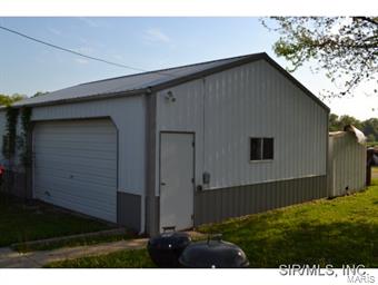13235 Beckemeyer Road Carlyle, IL 62231 - Photo 7 of 15