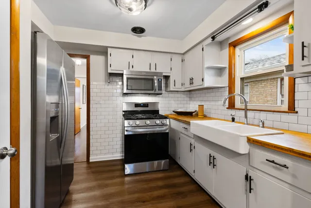 $349,900 | 2402 North 77th Court, Elmwood Park, IL 60707