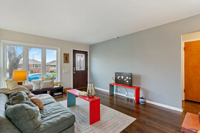 $349,900 | 2402 North 77th Court, Elmwood Park, IL 60707