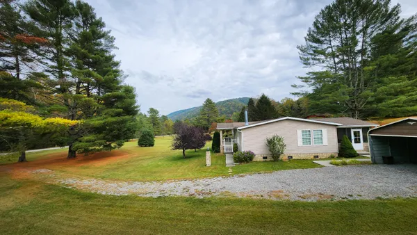 $330,000 | 1015 Bolars Draft Road, Warm Springs, VA 24484