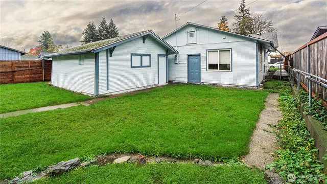 $375,000 | 322 South Diamond Street, Centralia, WA 98531