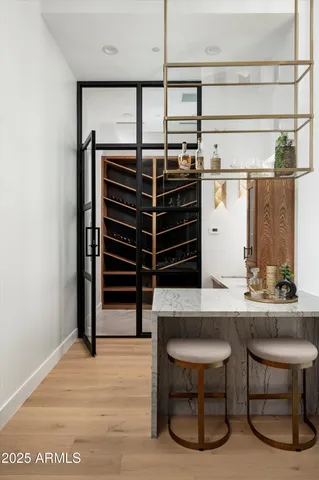 $9,200,000 | 6535 North 40th Place, Paradise Valley, AZ 85253