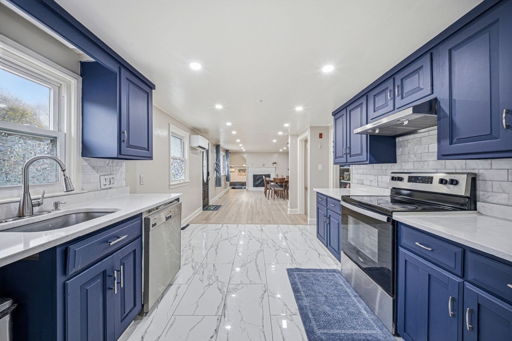 14 Lewis Road Randolph, MA 02368 - Photo 11 of 42