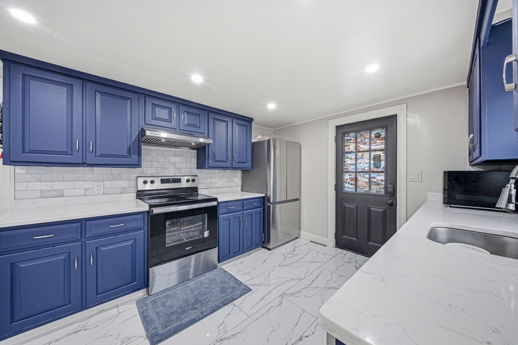 14 Lewis Road Randolph, MA 02368 - Photo 13 of 42