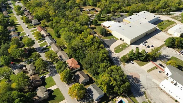 $123,500 | 12298 Dr Greaves Road, Grandview, MO 64030