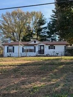 $170,000 | 607 East Spring Street, Highland, KS 66035