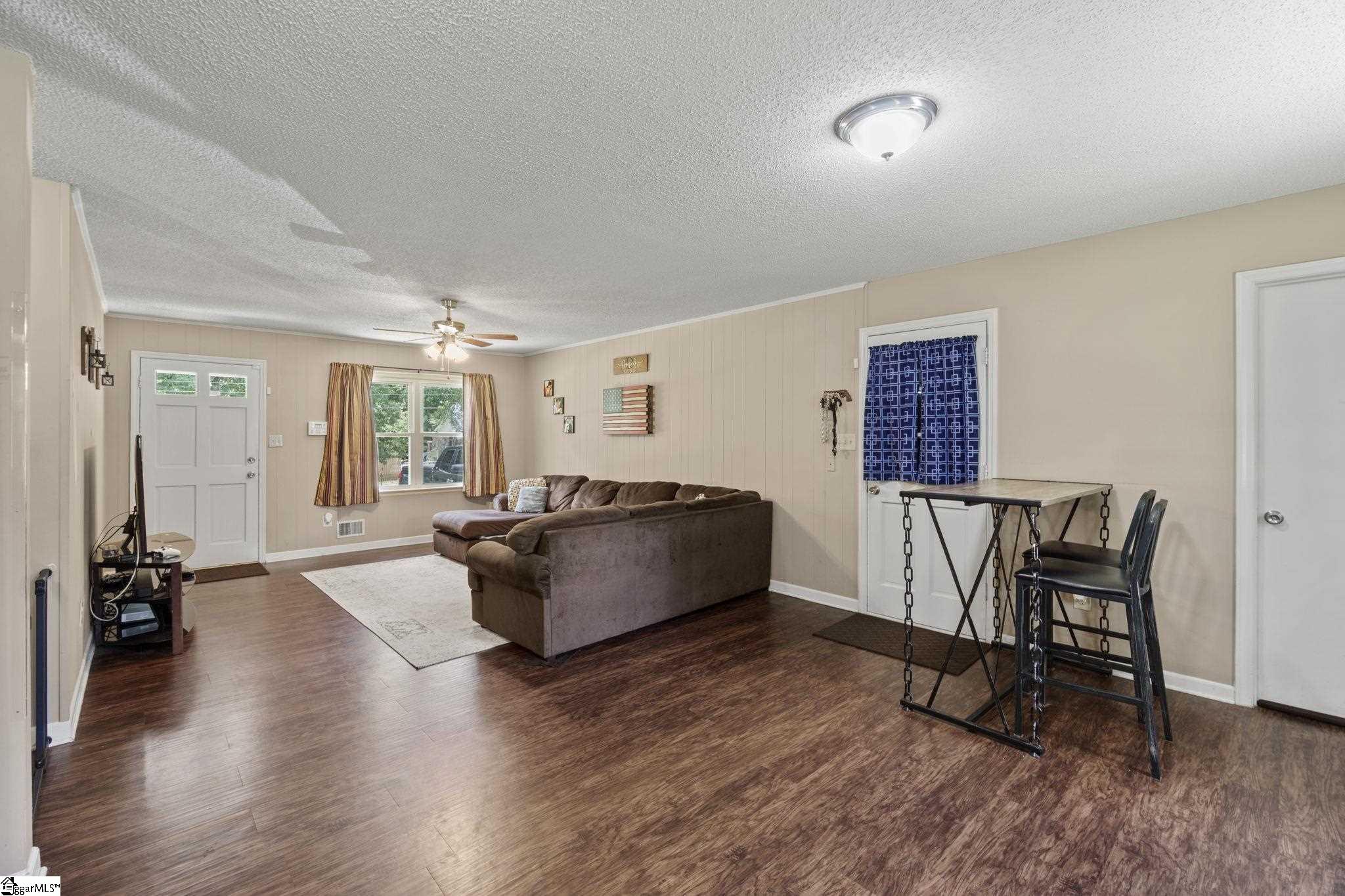 25 Owens Road Taylors, SC 29687 - Photo 10 of 31 Gallery Image 10