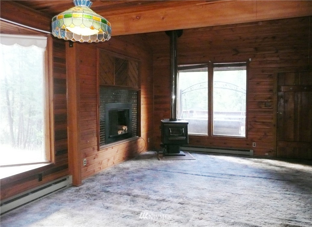 28 Old Blacks Beach Road Republic, WA 99166 - Photo 3 of 13
