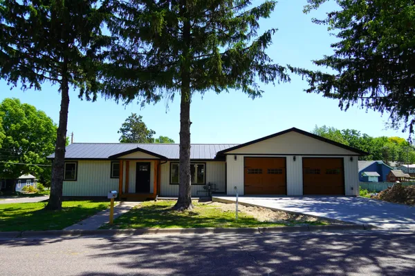 $325,000 | 625 Western Avenue, Viroqua, WI 54665