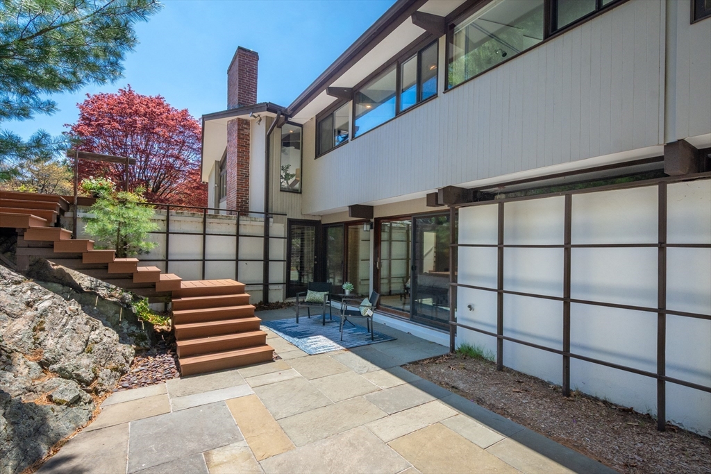 53 Stonehedge Road Lincoln, MA 01773 - Photo 33 of 42 Gallery Image 33