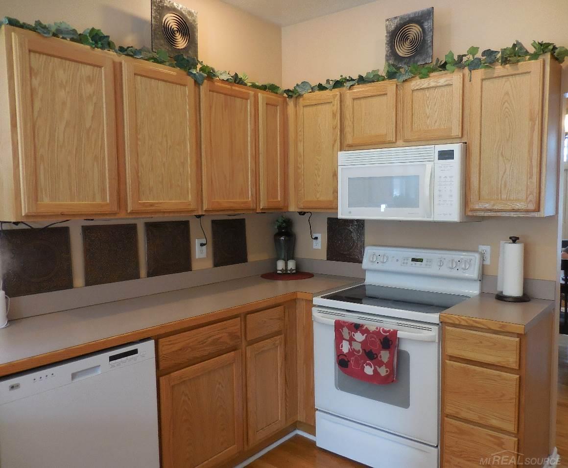 4291 North Lapeer Road Lapeer, MI 48446 - Photo 7 of 16