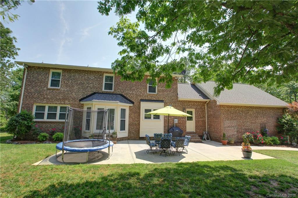 15675 Silver Road Oakboro, NC 28129 - Photo 4 of 24 Gallery Image 4