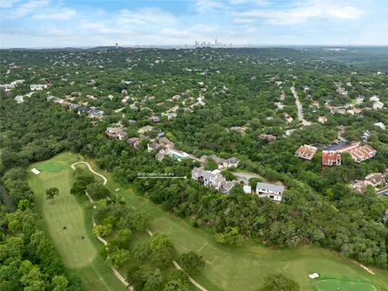 $699,000 | 6905 Crosby Circle, Unit 16, Austin, TX 78746