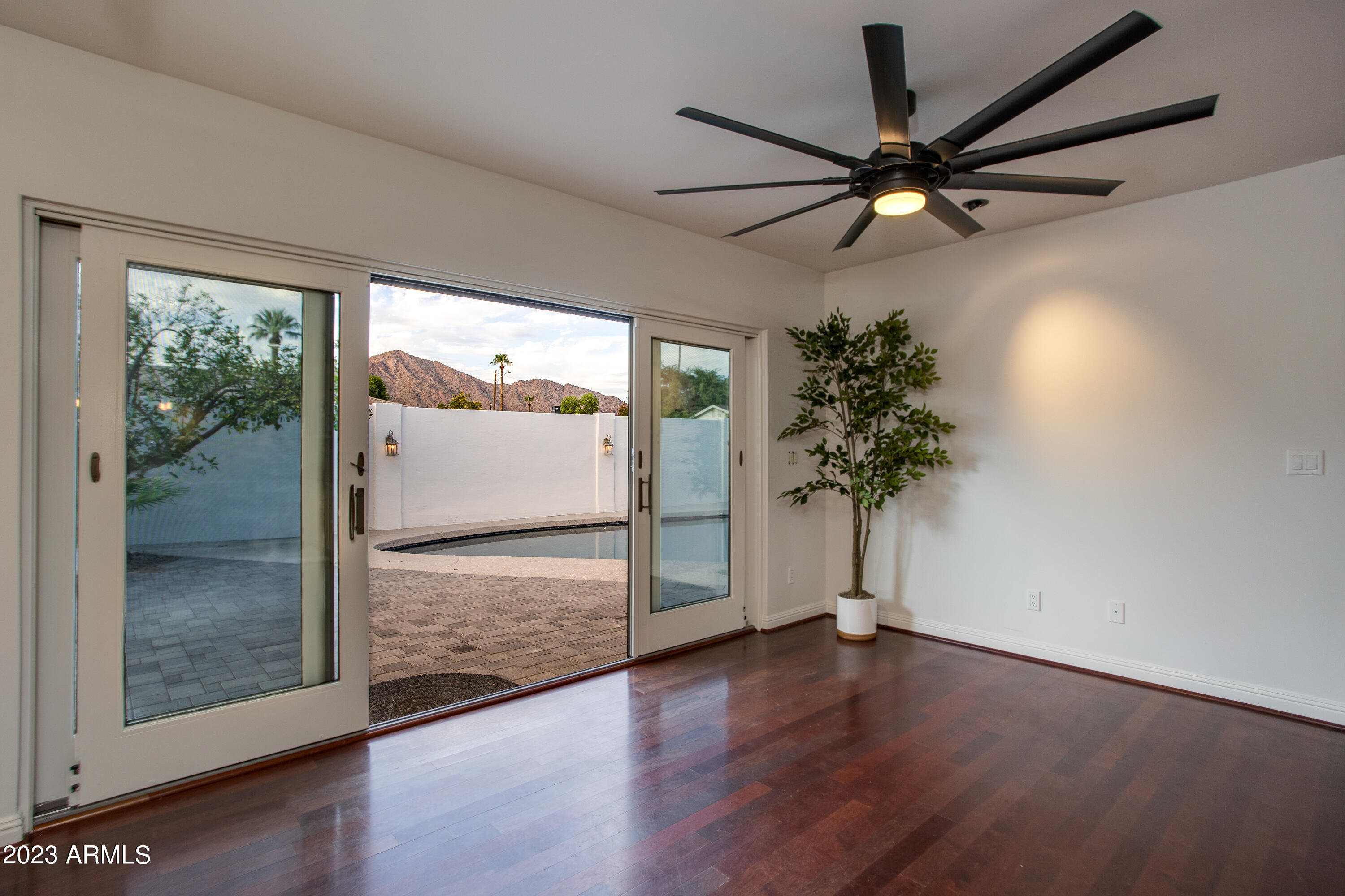 5020 East Osborn Road Phoenix, AZ 85018 - Photo 16 of 32 27-Osborn