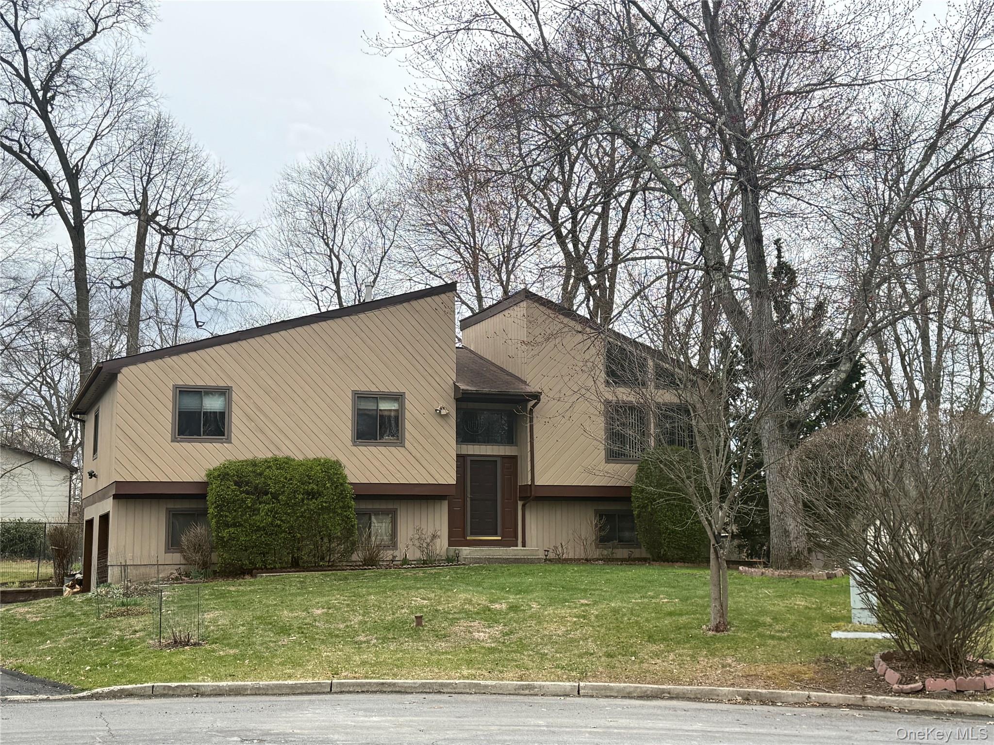 973 Tilton Road Valley Cottage, NY 10989 - Photo 1 of 1