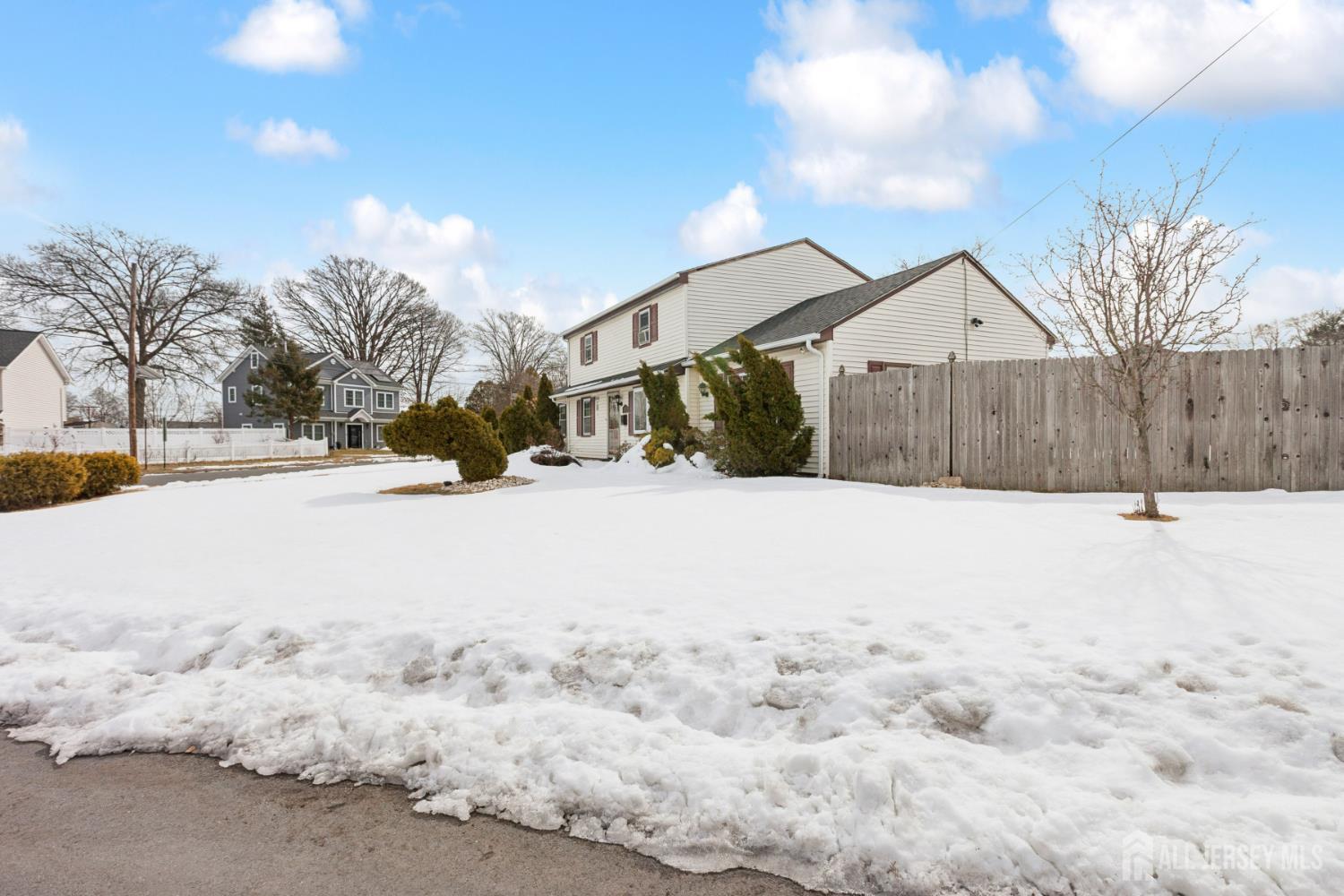 32 Glenville Road Edison, NJ 08817 - Photo 12 of 25