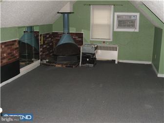 2820 East County Line Road Hatboro, PA 19040 - Photo 10 of 12 Bedroom - Main
