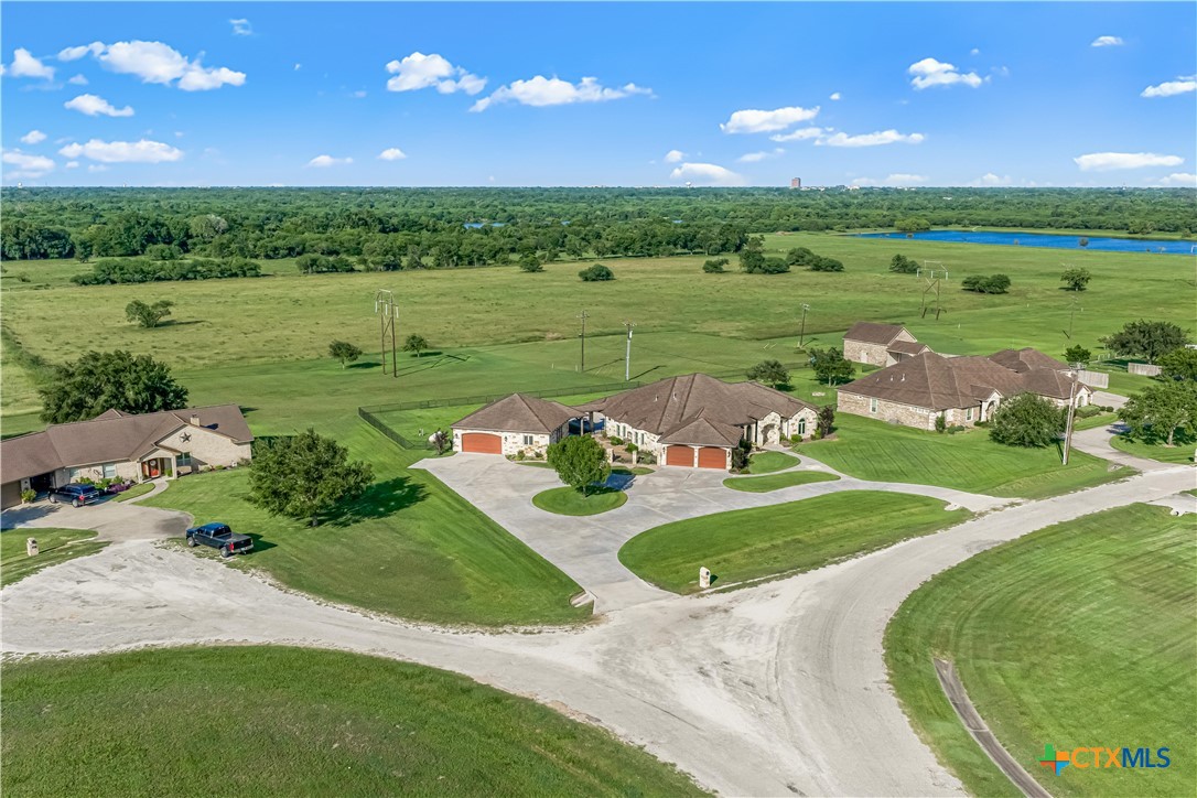 448 Champlain Street Victoria, TX 77905 - Photo 3 of 48