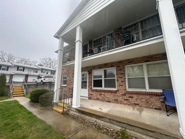 $50,000 | 2140 Banner Drive Southwest, Wyoming, MI 49509