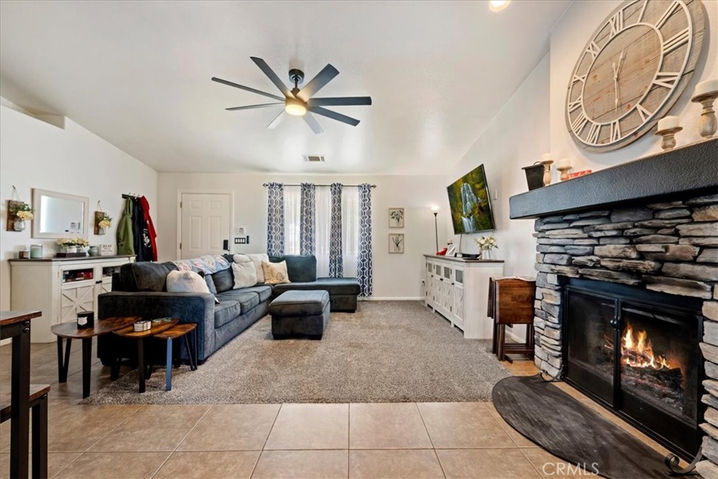 11362 Sonora Road Phelan, CA 92371 - Photo 5 of 43