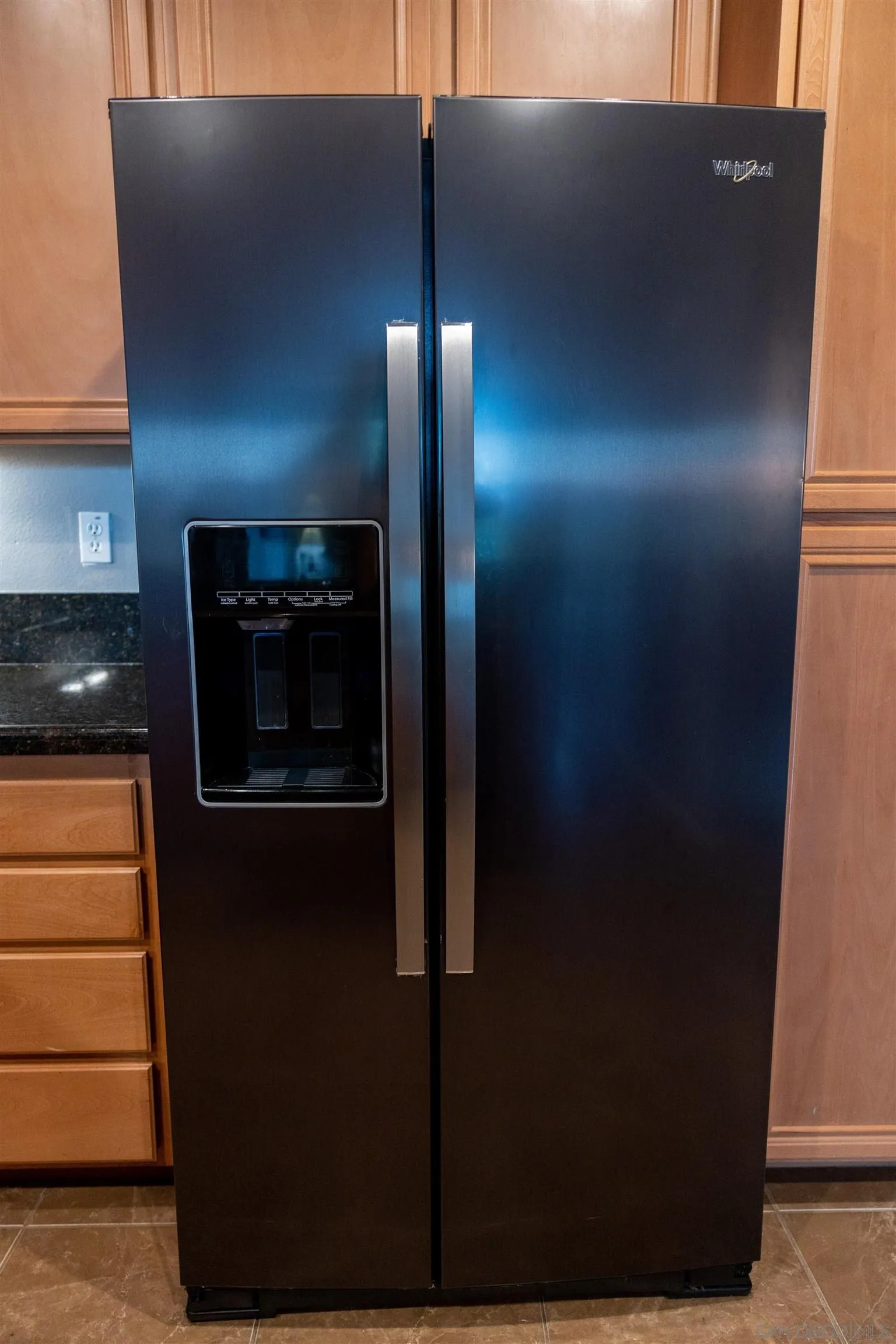 30 Via Sovana Santee, CA 92071 - Photo 18 of 23 a kitchen with a refrigerator and an stove