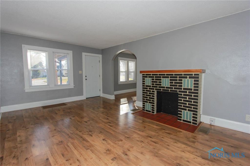 3775 Sherbrooke Road Toledo, OH 43613 - Photo 3 of 22 Gallery Image 3