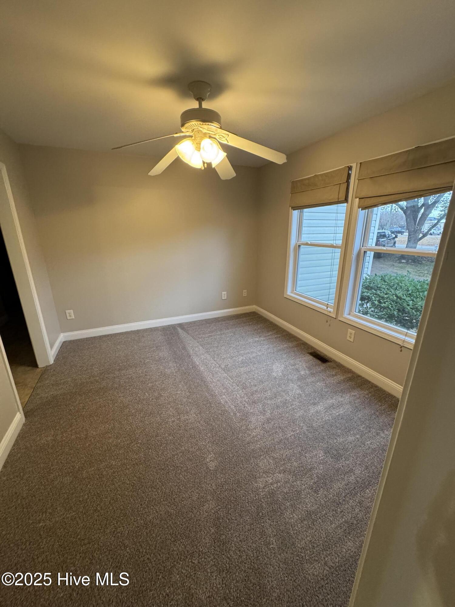 124 Norris Road Swansboro, NC 28584 - Photo 3 of 10 IMG_0776