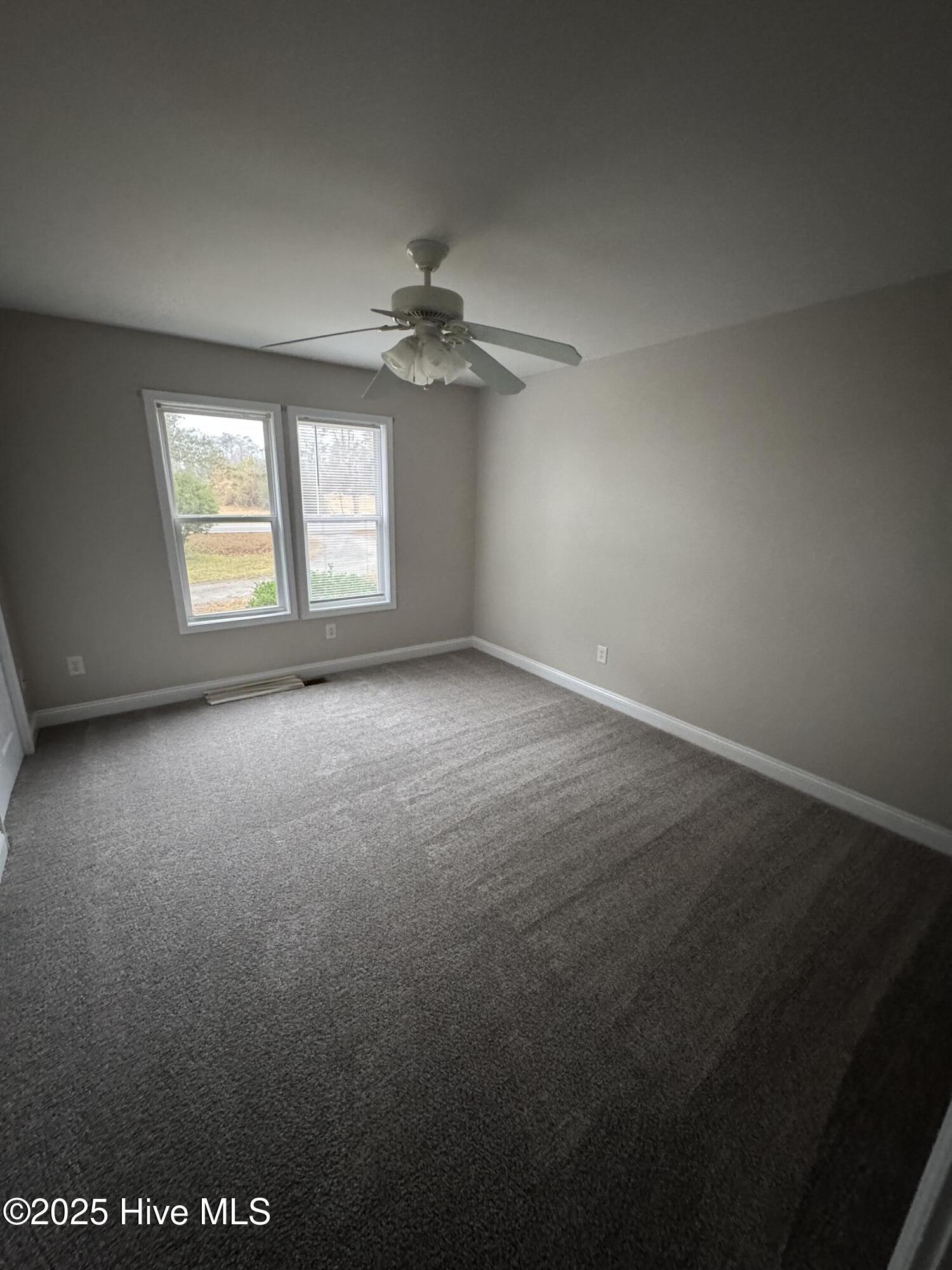 124 Norris Road Swansboro, NC 28584 - Photo 8 of 10 IMG_0787