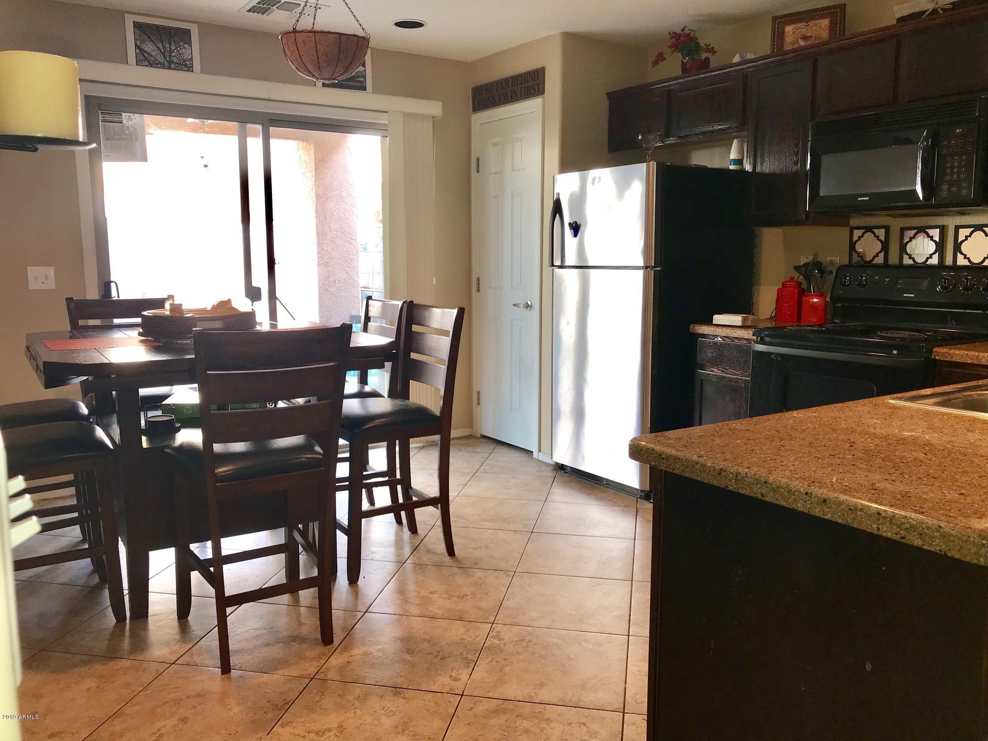 6422 West Constance Way Laveen, AZ 85339 - Photo 4 of 16 IMG_6913