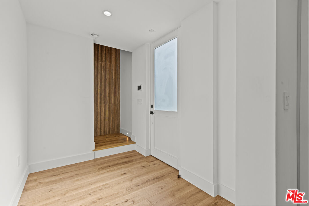5540 Tova Road Sherman Oaks, CA 91411 - Photo 14 of 18