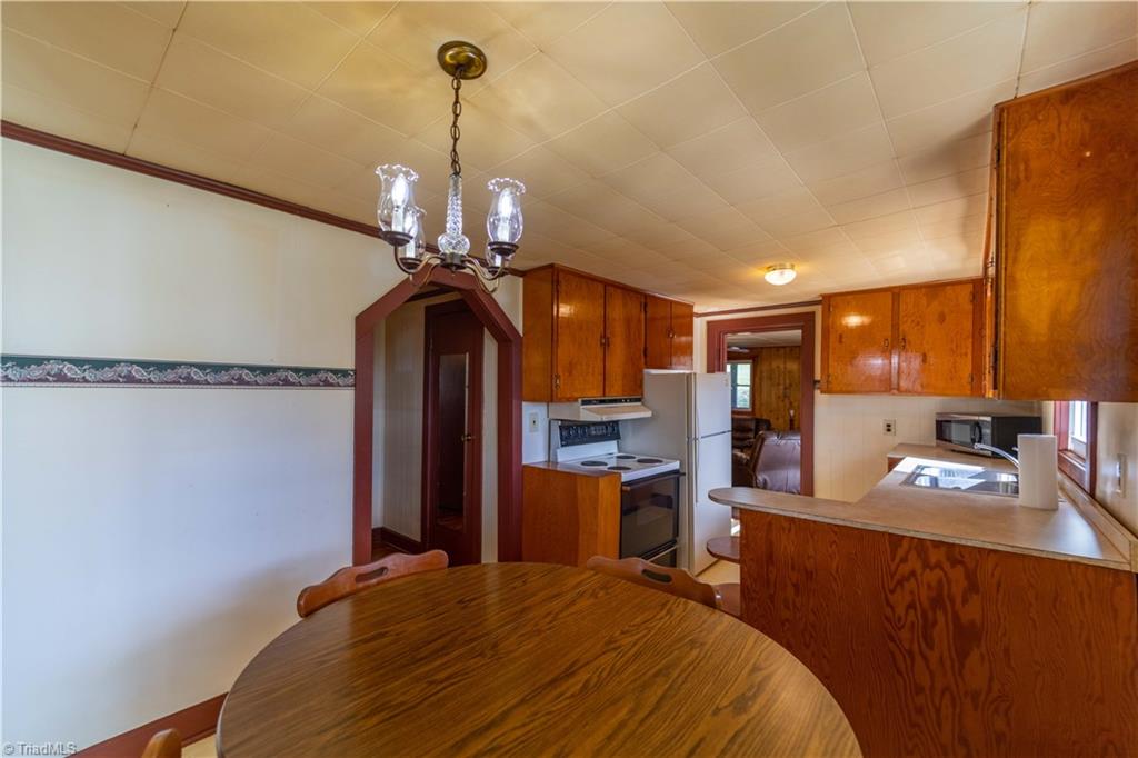 1463 Cb Eller School Road Elkin, NC 28621 - Photo 19 of 50 Gallery Image 19