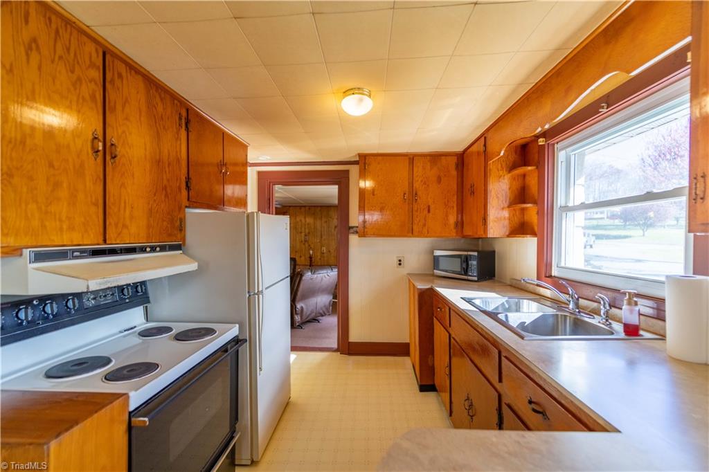 1463 Cb Eller School Road Elkin, NC 28621 - Photo 20 of 50 Gallery Image 20
