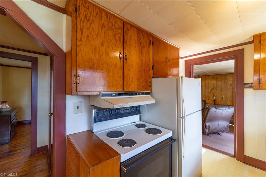 1463 Cb Eller School Road Elkin, NC 28621 - Photo 21 of 50 Gallery Image 21