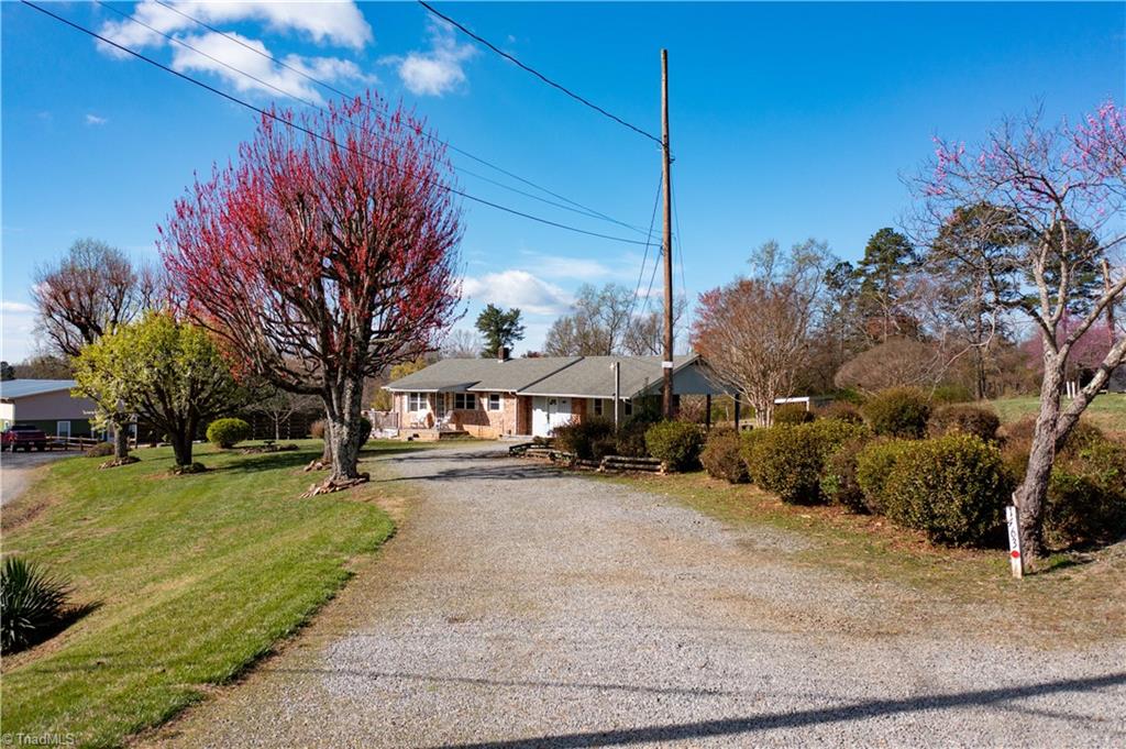 1463 Cb Eller School Road Elkin, NC 28621 - Photo 32 of 50 Gallery Image 32