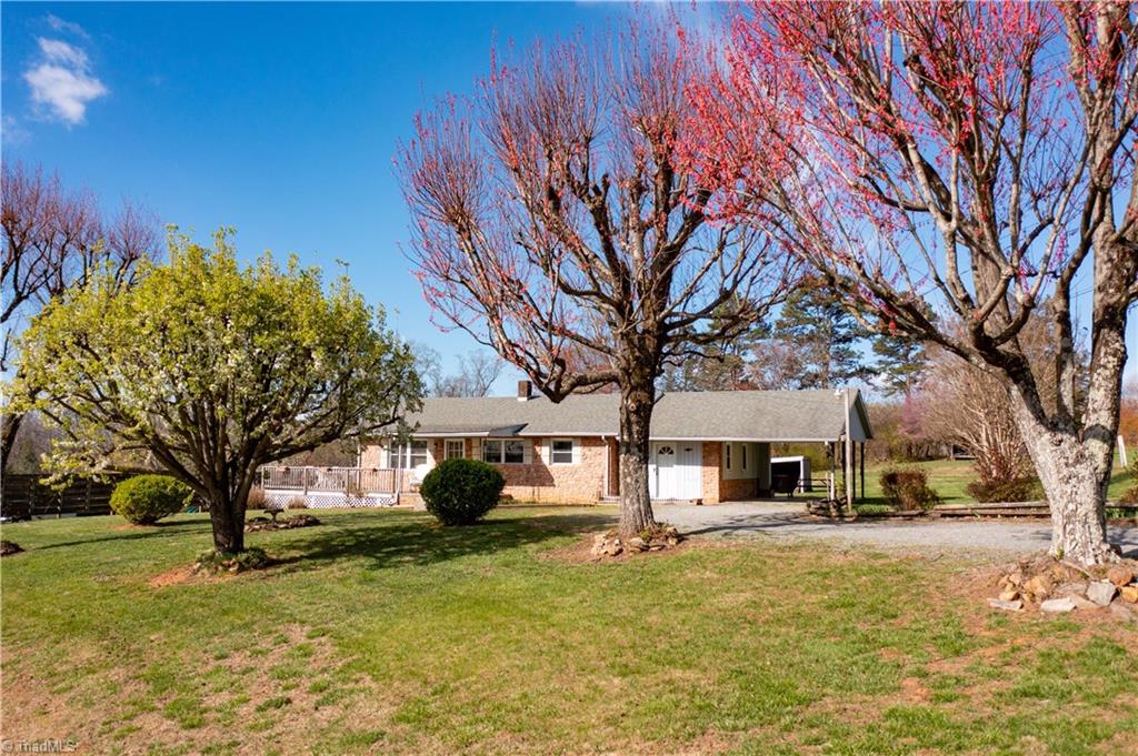 1463 Cb Eller School Road Elkin, NC 28621 - Photo 36 of 50 Gallery Image 36