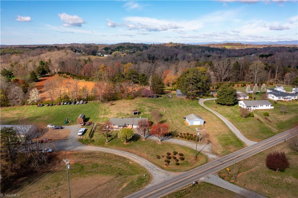 1463 Cb Eller School Road Elkin, NC 28621 - Photo 38 of 50 Gallery Image 38