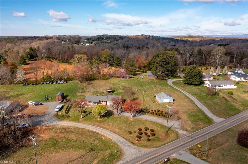 1463 Cb Eller School Road Elkin, NC 28621 - Photo 39 of 50 Gallery Image 39