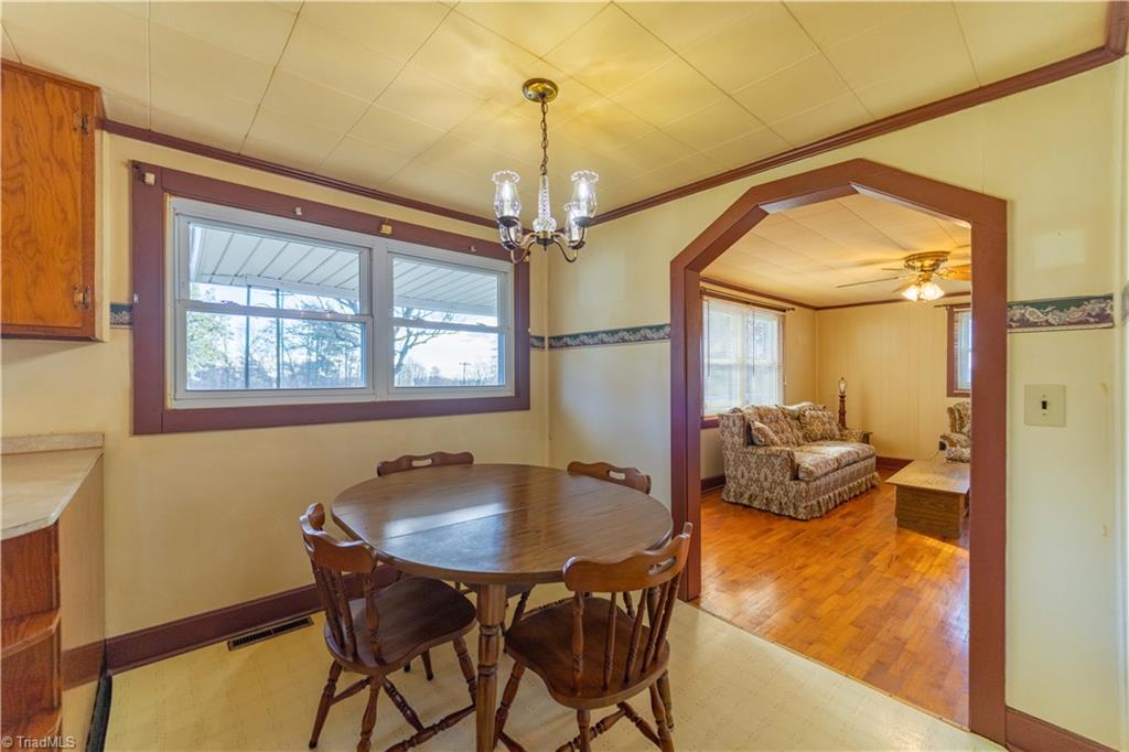 1463 Cb Eller School Road Elkin, NC 28621 - Photo 8 of 50 Gallery Image 8