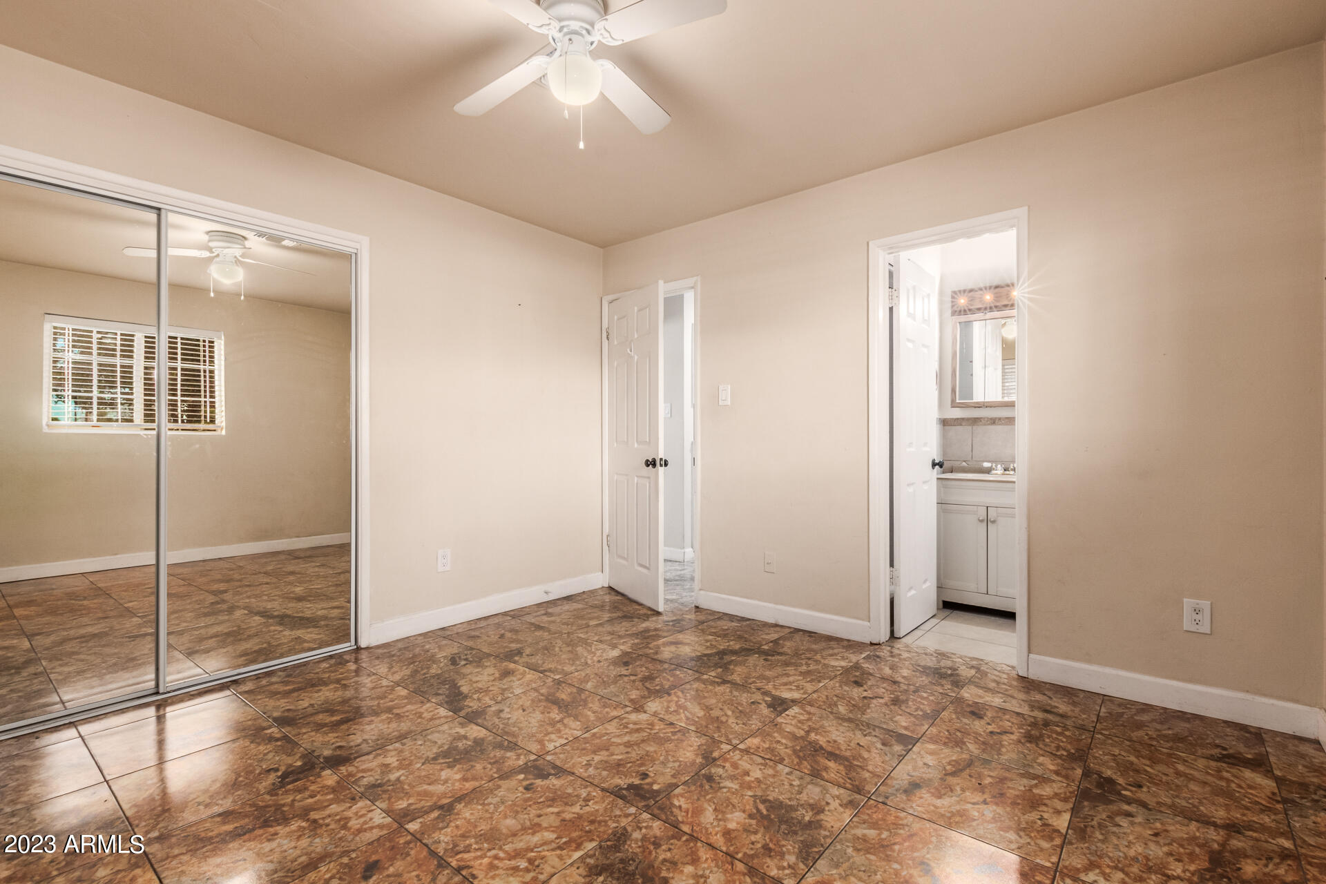2321 West Osborn Road Phoenix, AZ 85015 - Photo 13 of 29 14 - Osborn