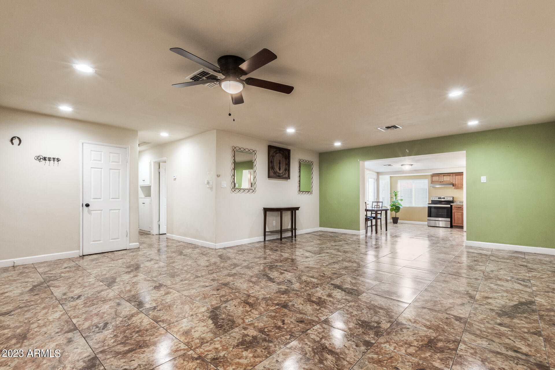 2321 West Osborn Road Phoenix, AZ 85015 - Photo 7 of 29 07 - Osborn