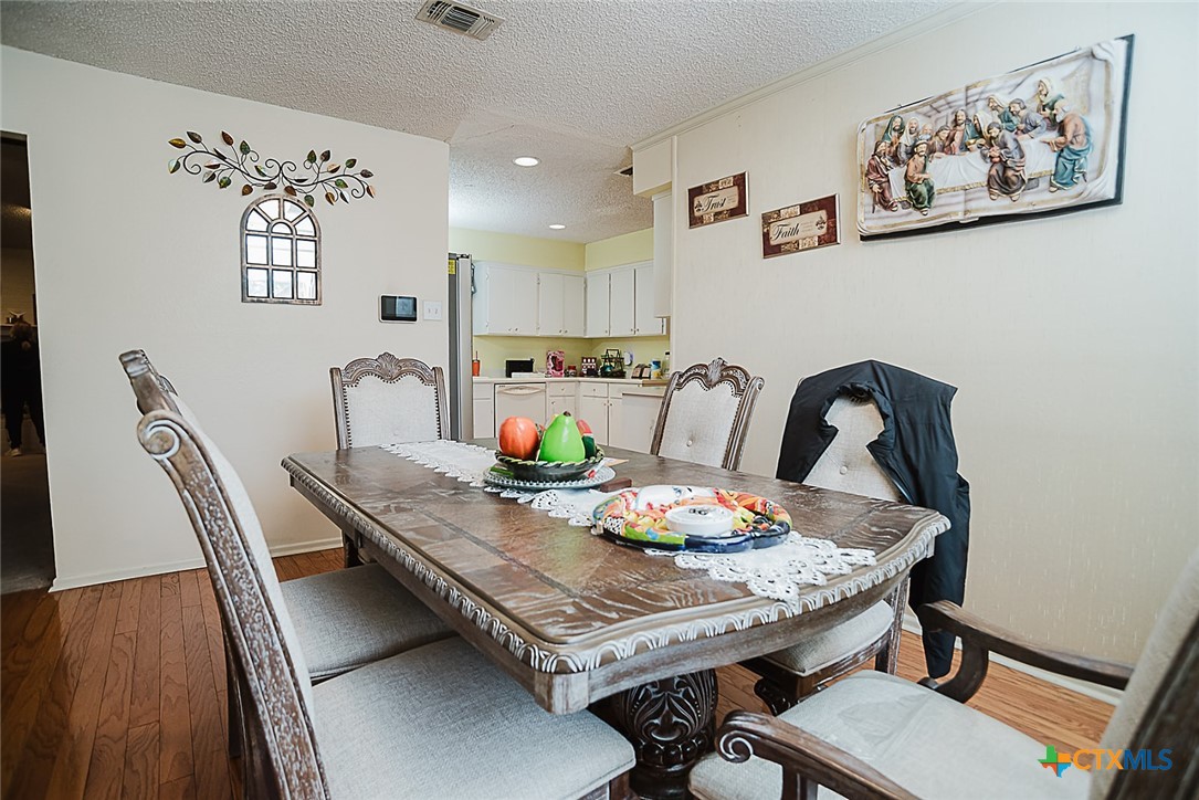 1551 Willow Creek Road Seguin, TX 78155 - Photo 12 of 35