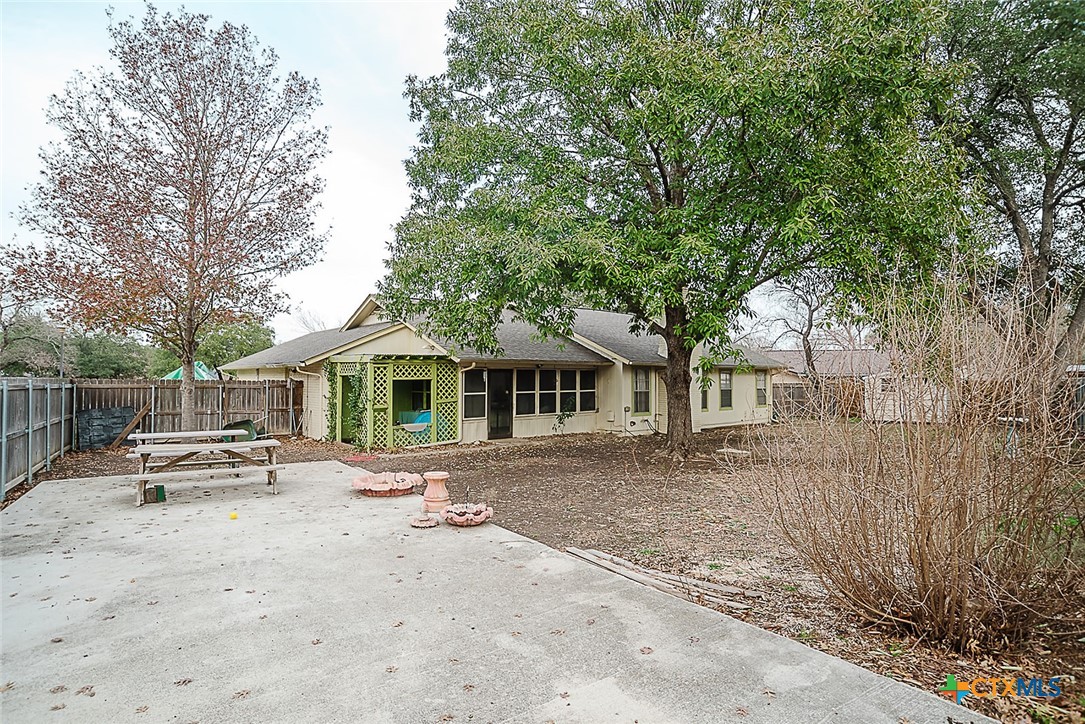 1551 Willow Creek Road Seguin, TX 78155 - Photo 33 of 35